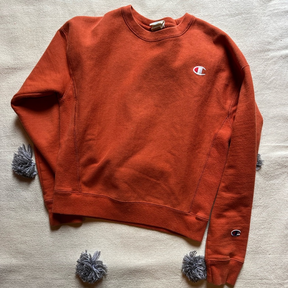 Cropped Crewneck Champion Sweatshirt